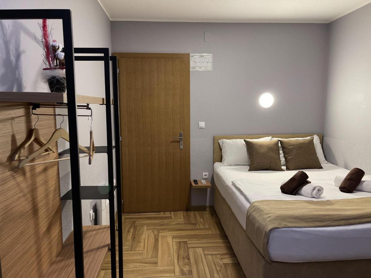 Garni Ideal Zrenjanin Luaran gambar